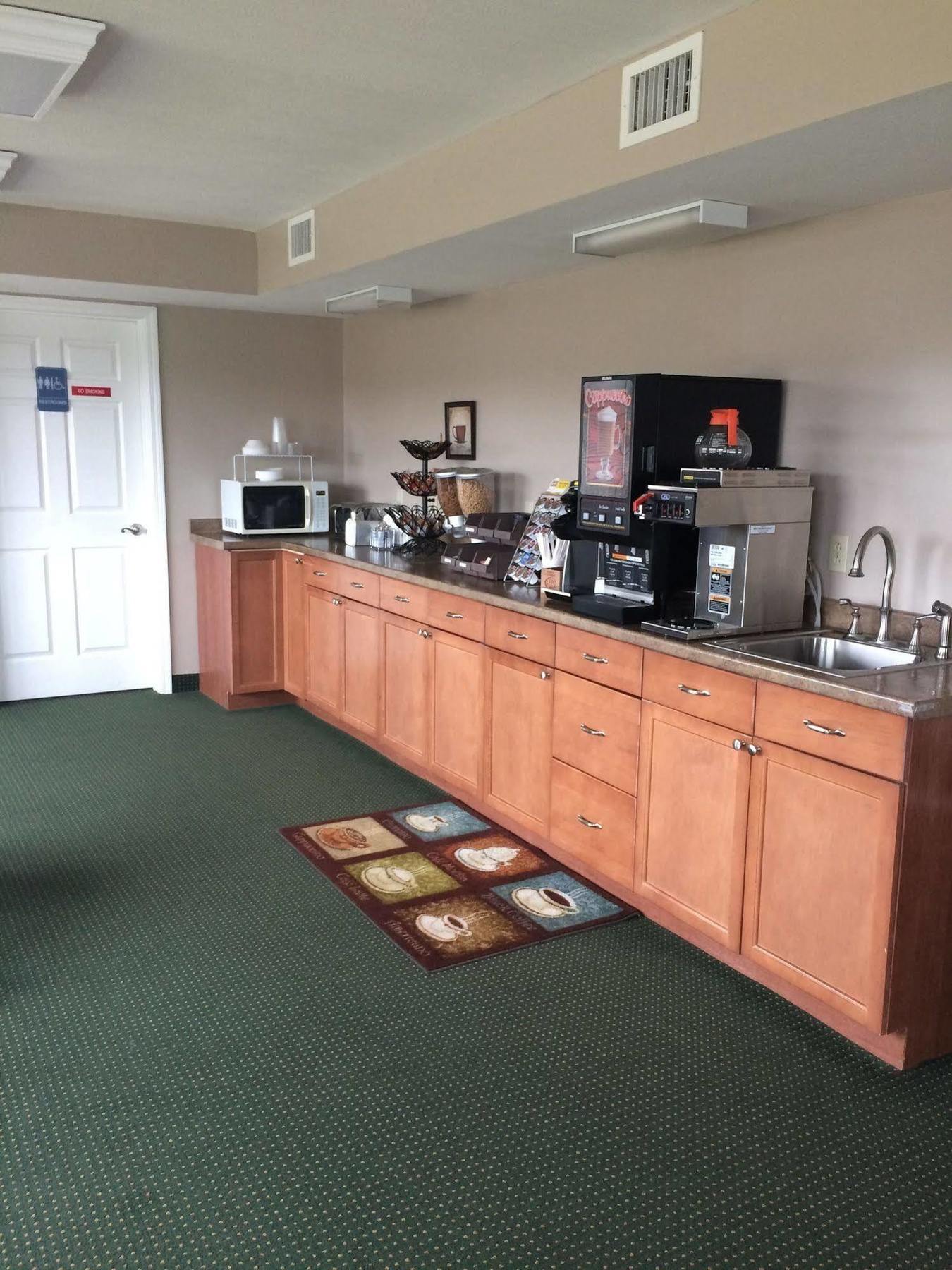 Hurricane Inn Waynesboro Esterno foto